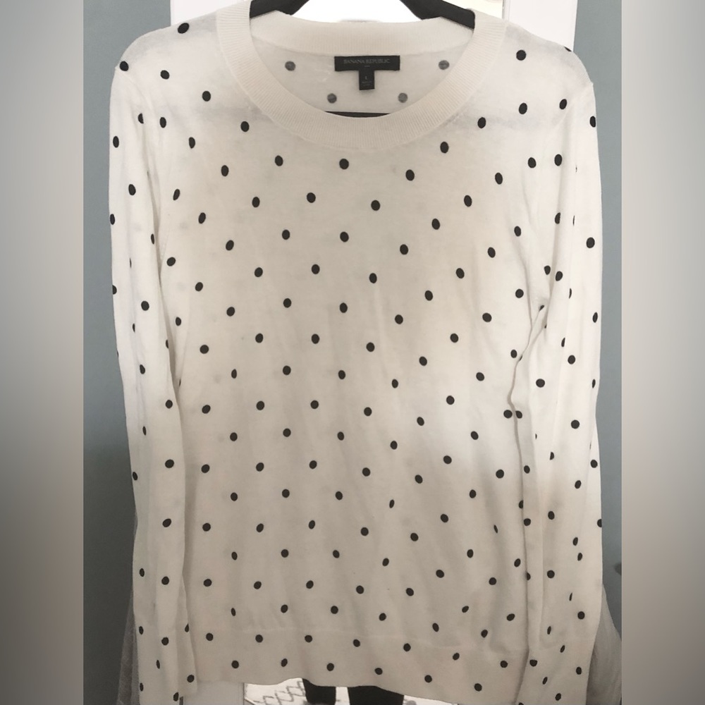 Banana Republic light crew neck sweater Size L white/off white & black dots